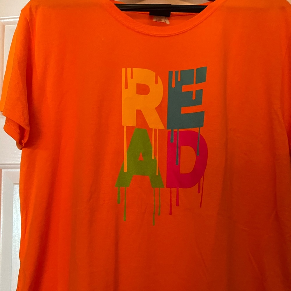 2XL Orange READ t-shirt NWOT